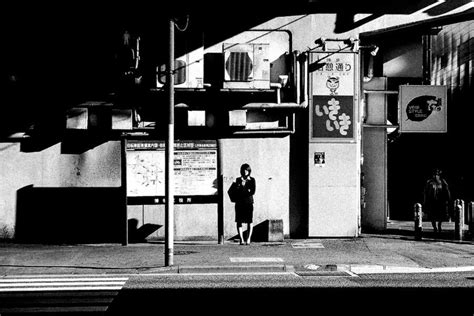 Black And White Street Photography Tips The Definitive Guide