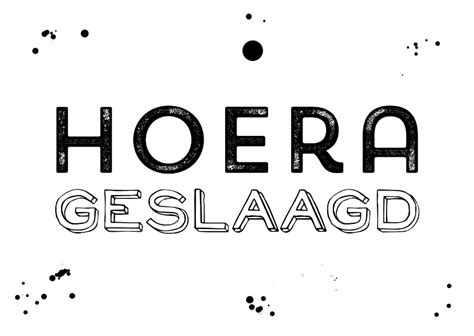 De foto's (10x15) zijn verwerkt op dubbelzijdig stevig papier, met rondom een rand van 8 mm. Felicitatie geslaagd diploma school jongen man | Kaartje2go