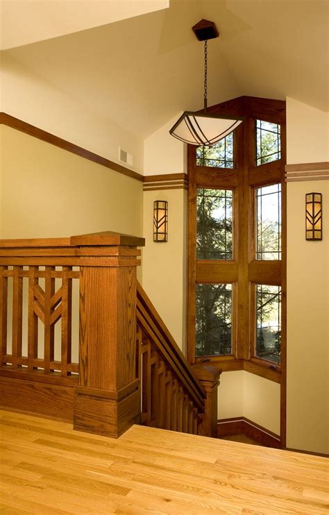 Prairie Style Staircase With Chunky Newel Post Prairiemission Style