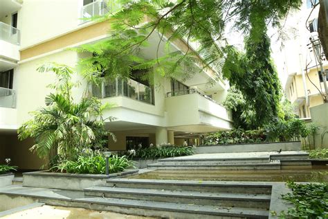 Beim wohnung verkaufen ist die expertise eines maklers genauso vorteilhaft, als hätten sie ein haus zu verkaufen. Anzeige Verkauf Wohnung Bangalore, 4 Räume ref:V0008BA