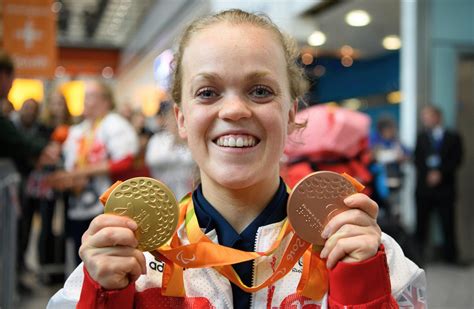 Who Is Ellie Simmonds Paralympic Champion Swimmer Five Times Gold