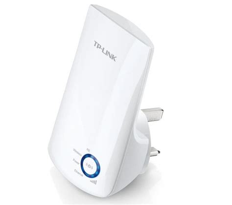 One of the things that most travelers look for in a wifi extender is its ease of use due to how often it will need to. Buy TP-LINK TL-WA850RE Universal WiFi Range Extender ...