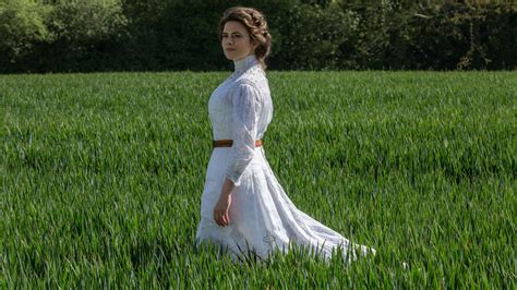 Is Hayley Atwell White Celebrityfm 1 Official Stars Business