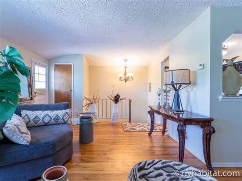 Don't forget to use the filters and set up a saved search. New York Roommate: Room for rent in Jamaica, Queens - 3 ...