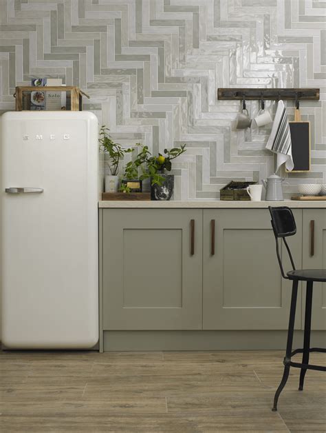 11 Tile Design Ideas To Make A Small Kitchen Feel Bigger Kitchen
