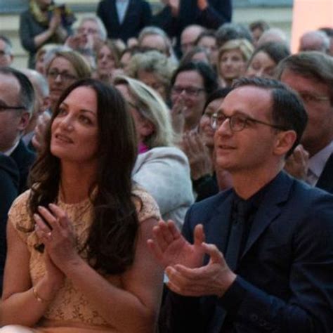 Heiko maas was born on september 19, 1966 in saarlouis, saarland, germany. Heiko Maas + Natalia Wörner: Hand in Hand auf dem roten ...