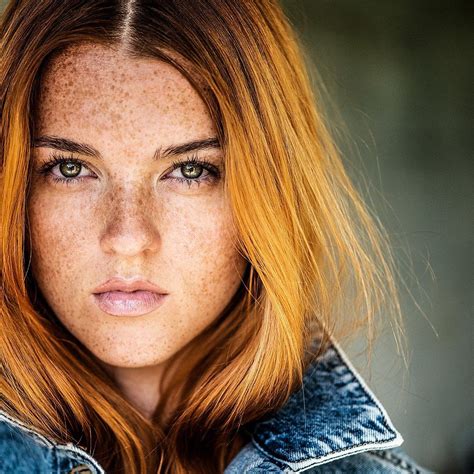 Pin By М Б On Lara Vogel Women With Freckles Redhead Beauty Redhead