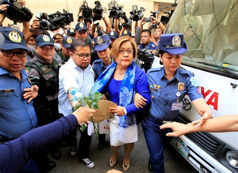 philippine judge steps down from jailed duterte critic s case catholic news philippines