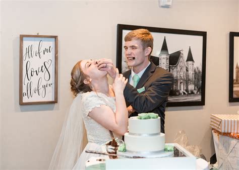 Whats The Deal With Cake Smashing After Cutting Your Wedding Cake