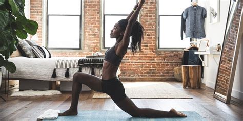 10 Minute Stretching Routine For Tight Hips Popsugar Fitness
