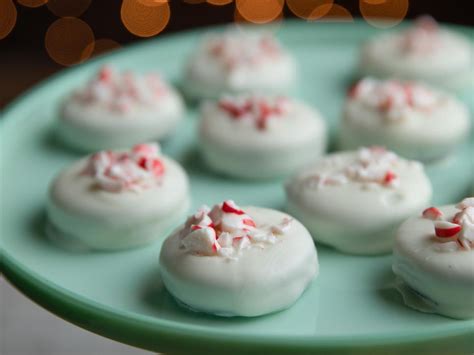 I've got a collection of easy homemade christmas candies and desserts 6. The Pioneer Woman's 14 Best Cookie Recipes for Holiday ...