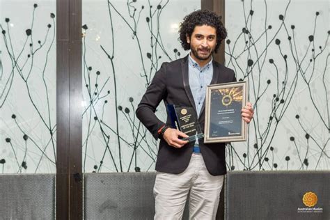 osamah sami takes centre stage at muslim achievement awards amust