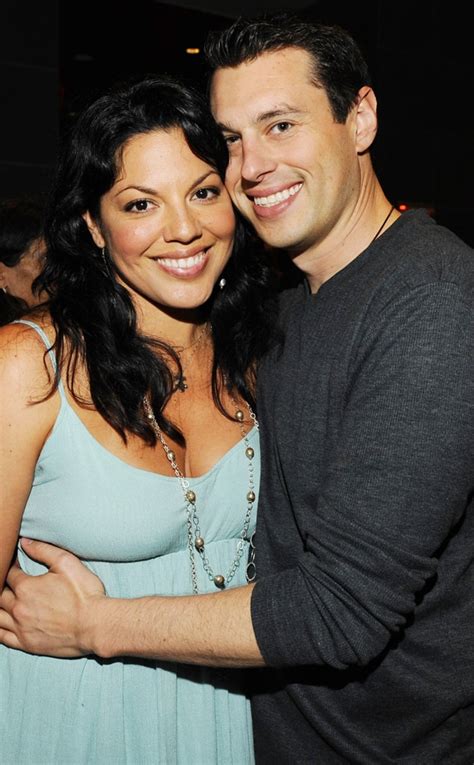 Sara Ramirez Ryan Debolt From Couples Married On The Fourth Of July