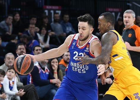 They scored 84.1 points per contest and allowed 76.6 points to their opponents. Anadolu Efes beats Khimki Moscow in EuroLeague match ...