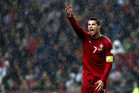 Fourfourtwo is a football magazine published by future.issued monthly, it published its 300th edition in may 2019. Cristiano Ronaldo - Portugal 4k Ultra HD Wallpaper ...