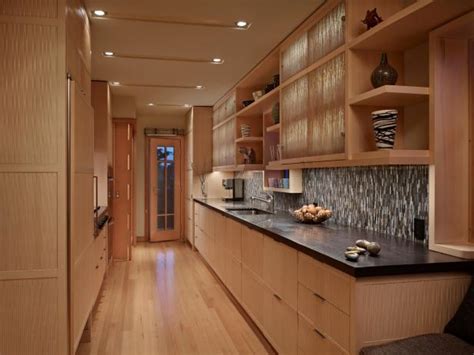 25+ best cherry kitchen cabinets ideas on internet cherry kitchen island gallery #kitchen #kitchenideas #cherry #color #cabinet #kitchencabinet. Photo Page | HGTV