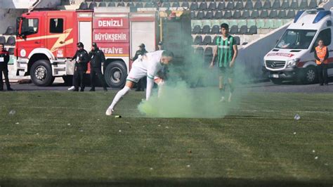 Amedspor maçında sahaya sis bombası atıldı