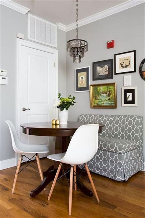 32 Perfect Small Dining Room Sets Ideas For Apartments #SmallDiningRoom