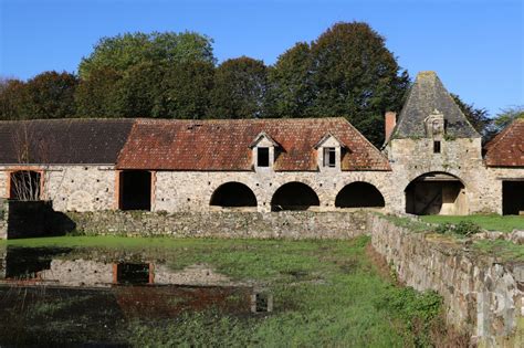 Monumentsdevenise.com vous emmène à la découverte de tous les lieux touristiques en vous proposant toutes les informations nécessaires à la préparation d'un séjour dans la cité des doges. monument historique à vendre cotentin