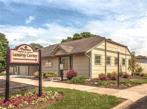 Located a short walk from centennial park, ludlam park, and iowa each apartment home offers unique features, including. Apartments For Rent in Lawrence KS | Zillow