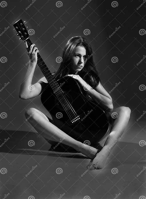 Beautiful Naked Girl With Guitar Stock Image Image Of Grace Concert