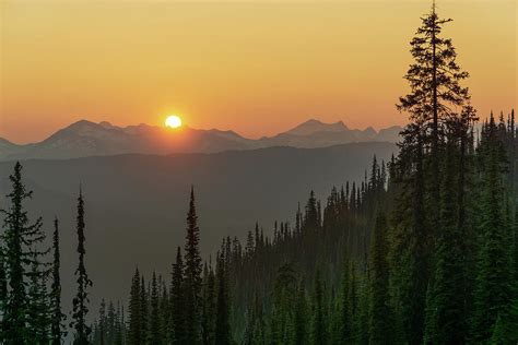 Columbia Mountain Sunset Photograph By Dave Matchett