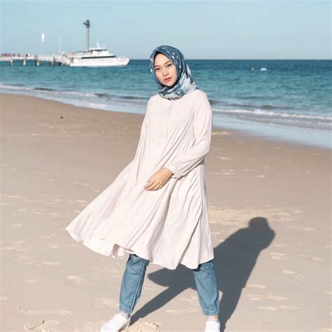 Casual Outfit Hijab Ke Pantai At My