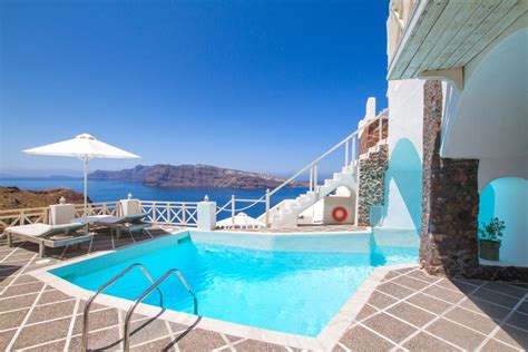 Oia Mare Villas Hotel In Oia Village Santorini Greece Book Online