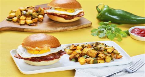 Bacon Egg And Cheese Sandwiches Recipe Hellofresh