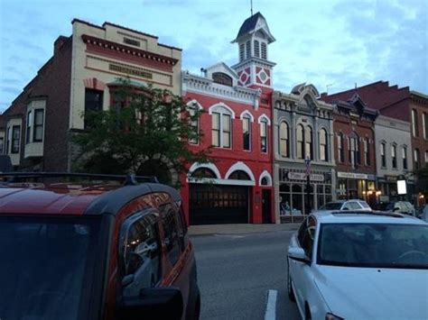 The Historic Medina Square Picture Of Medina Ohio Tripadvisor