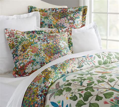 Ideas & inspiration for real life. Evie Floral Reversible Organic Patterned Duvet & Shams ...