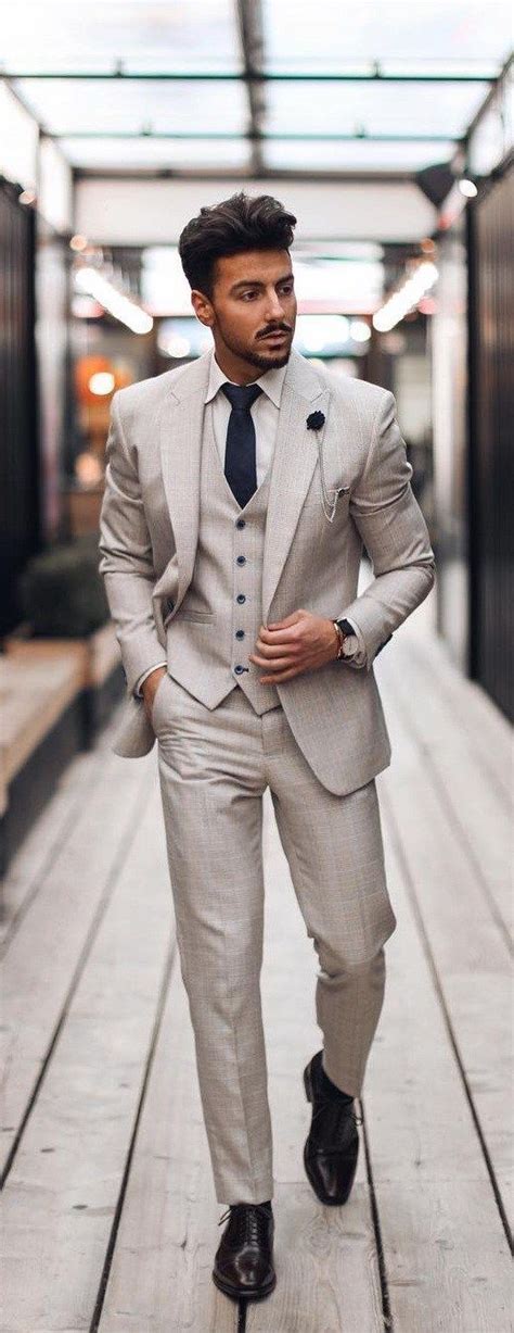What To Wear To A Summer Wedding Wedding Outfit Men Mens Summer Wedding Suits Dress Suits