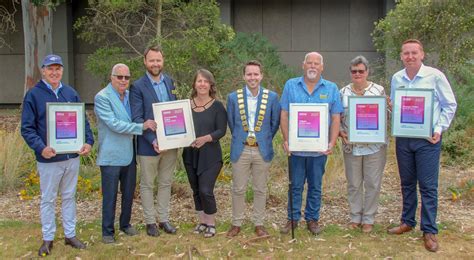 Australia Day Local Awards Pay Tribute To Peninsula Residents