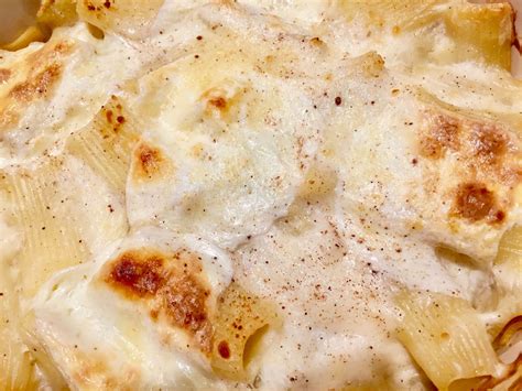 Drain when exceptionally firm, a shade less cooked than al dente. BAKED RIGATONI WITH WHITE SAUCE AND MUSHROOMS | Baked ...