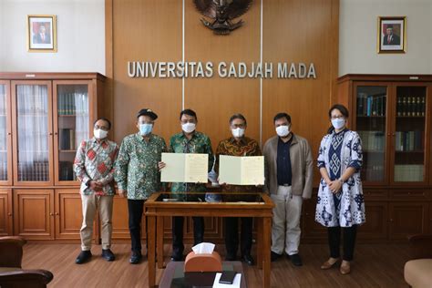 Sang Hyang Seri Dan Universitas Gadjah Mada Resmi Bekerjasama Pt Sang