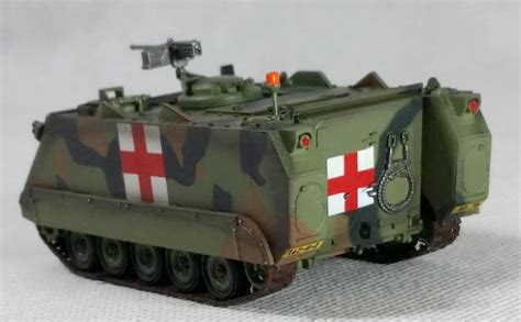 172 Us Army M113a2 Tracked Armored Ambulance Model 35007 Favorite