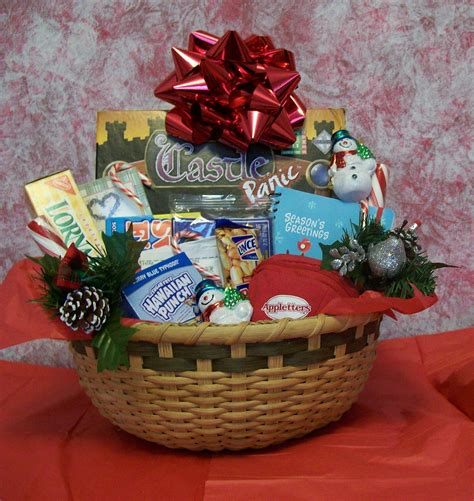 10 Stylish Christmas T Basket Ideas For Couples 2023