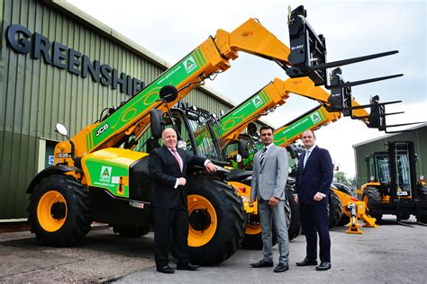 Leading Hirer A Plant Orders £55 Million Worth Of Jcb Machines Uk
