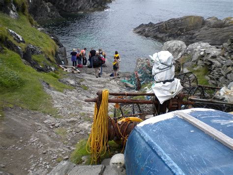 Located 3 miles off the tip of dingle peninsula, the great blasket is a uninhabited island steeped in history, literature, wildlife & nature. Casting About Singapore: August 2010