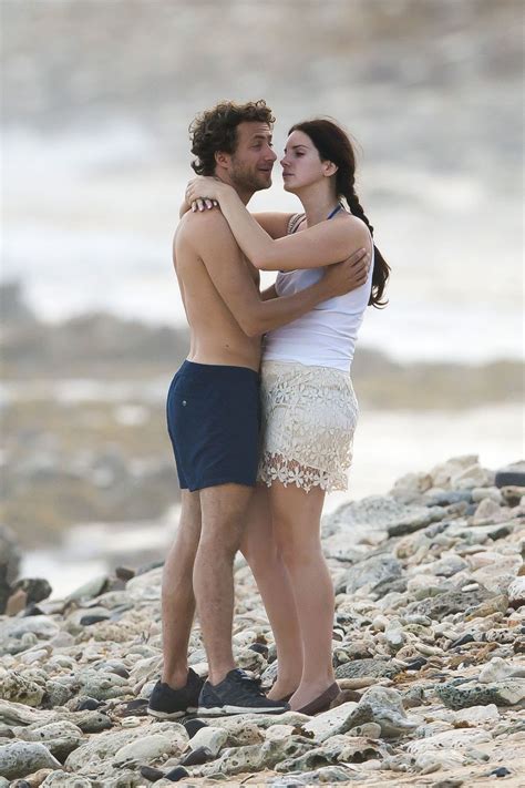 Lana Del Rey And Francesco Carrozzini Kissing On The Beach In St Barts Hawtcelebs