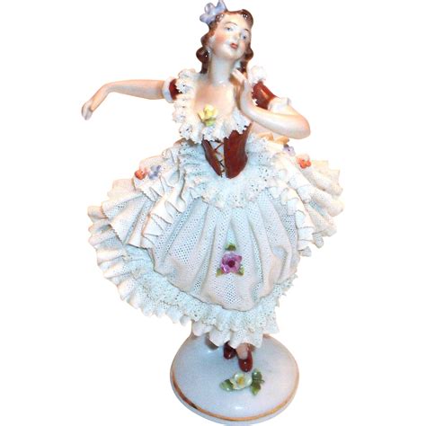 In fact, the link between dresden and meissen is so close, particularly in the minds of united states and united kingdom collectors, that for years the more familiar word, dresden. Vintage Dresden Porcelain Ballerina Figurine - Germany ...