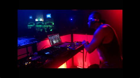 Itristan is credited with being one of the smartest players to play on. DJ Jalil Z with DJ Tristan Jaxx at Chaos May 2013 - YouTube