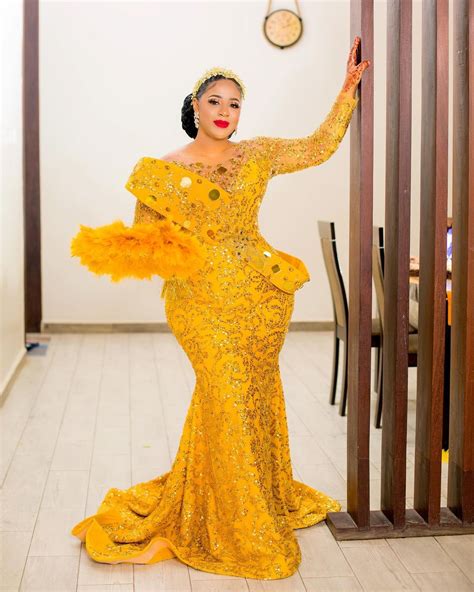 2022 Arabic Aso Ebi Mermaid Yellow Prom Dresses Beaded Crystals Evening