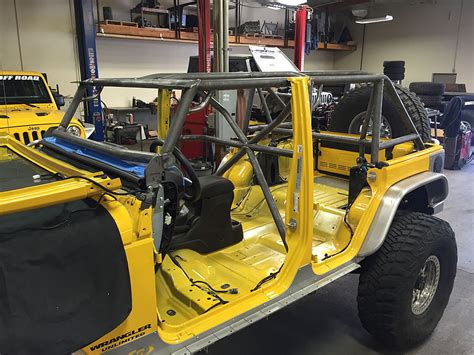 jeep wrangler roll cage jeep jk behind the seat x bar jeep roll bars
