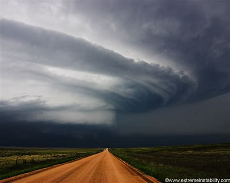 Renowned Storm Photographer Mike Hollingshead Captures The Best Photo