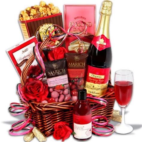 V Day Gifts For Her Thoughtful Last Minute Valentine S Day Gift