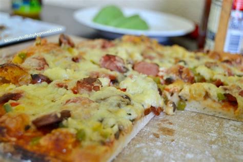 How To Make Super Easy And Delicious Pizza Recipe