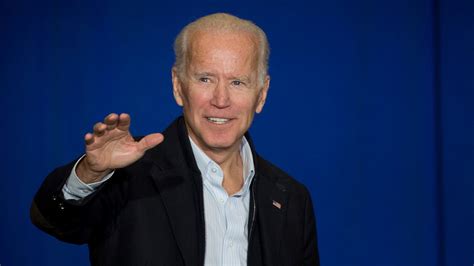 Former Vp Joe Biden Leads Potential 2020 Democratic Candidates Poll