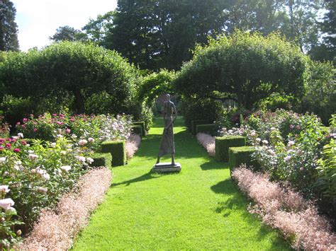 Pashley Manor Gardens Rose Garden And Helen Sinclair