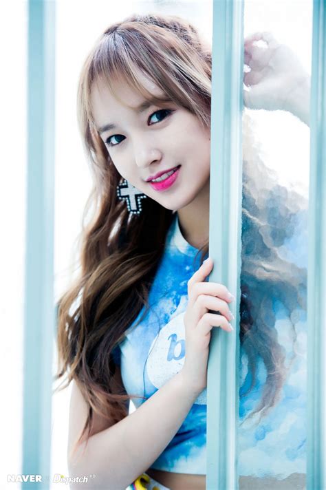 Wjsn S Cheng Xiao Happy Moment Album Photoshoot By Naver X Dispatch Kpopping